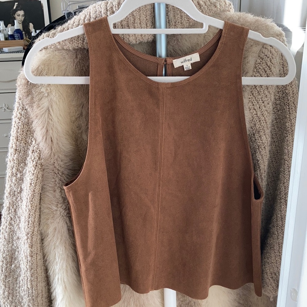 Wilfred Aritzia cognac brown suede top